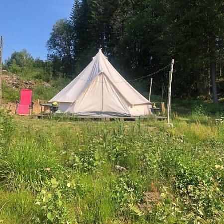 Glampingtaelt Hotell Torsby Eksteriør bilde