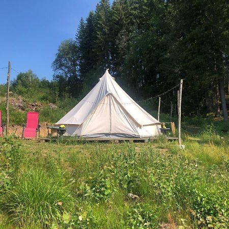 Glampingtaelt Hotell Torsby Eksteriør bilde